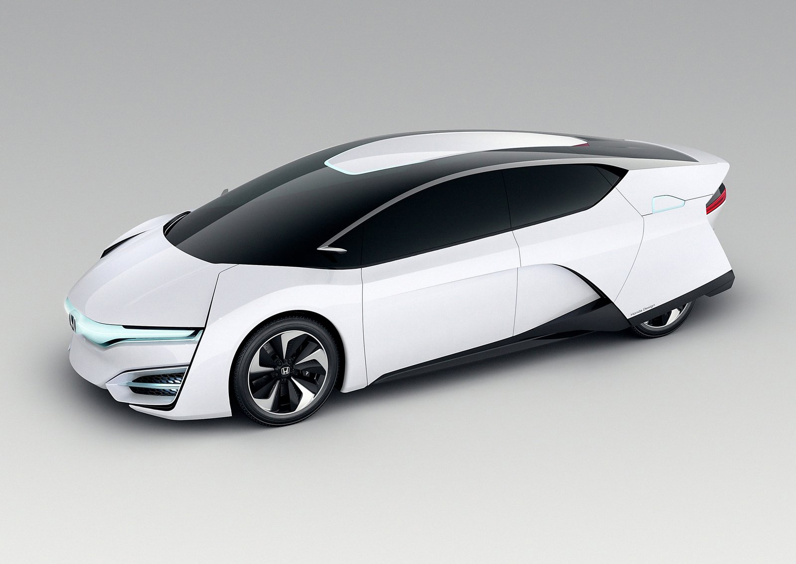 Honda FCEV, 2013