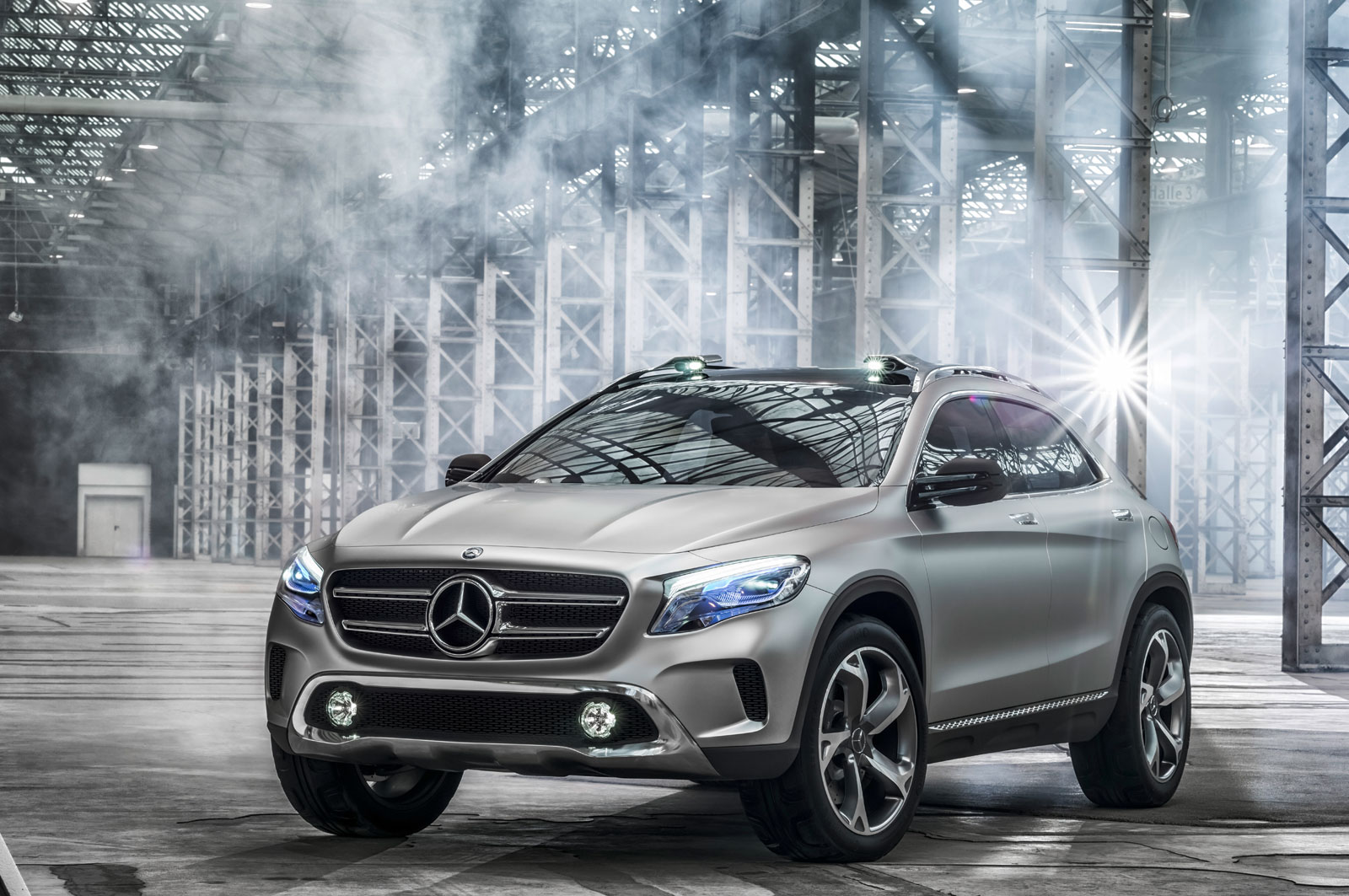 Mercedes-Benz GLA, 2013