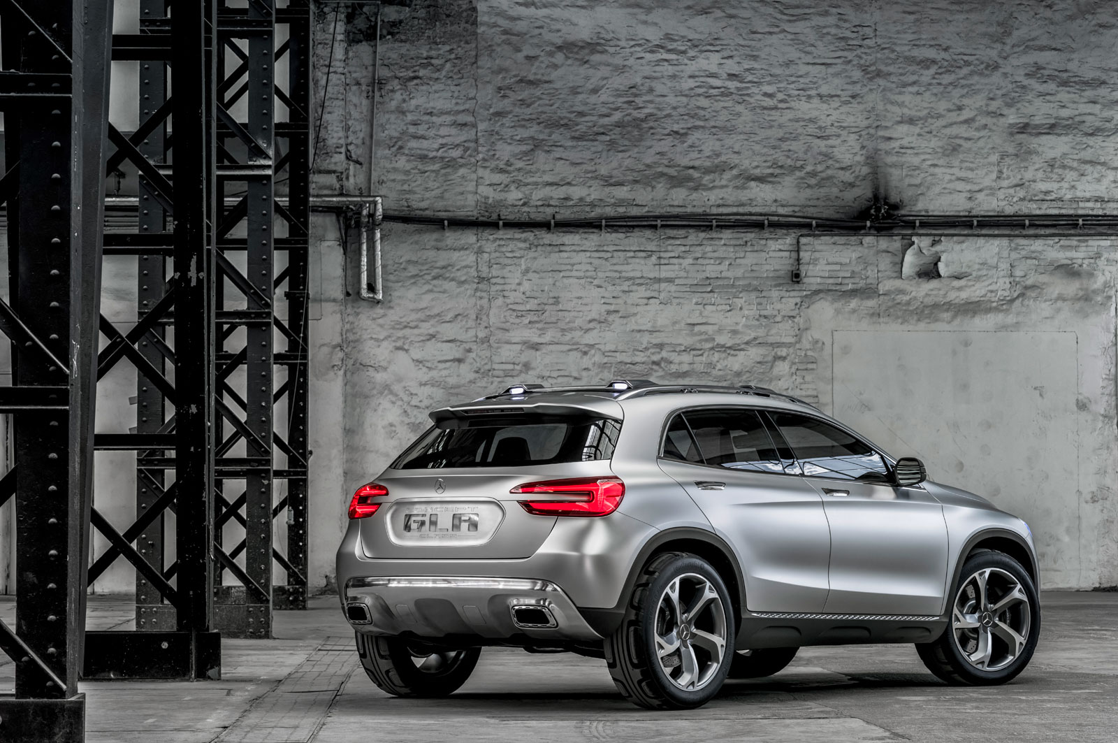 Mercedes-Benz GLA, 2013