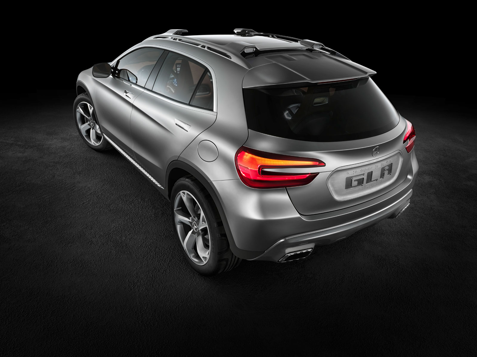 Mercedes-Benz GLA, 2013