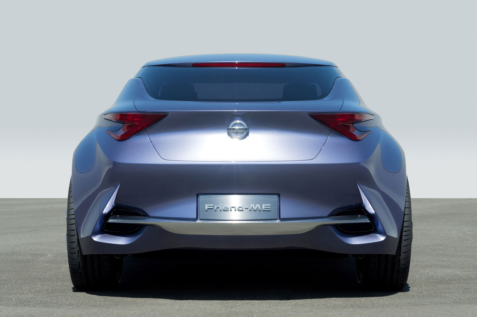 Nissan Friend-ME, 2013