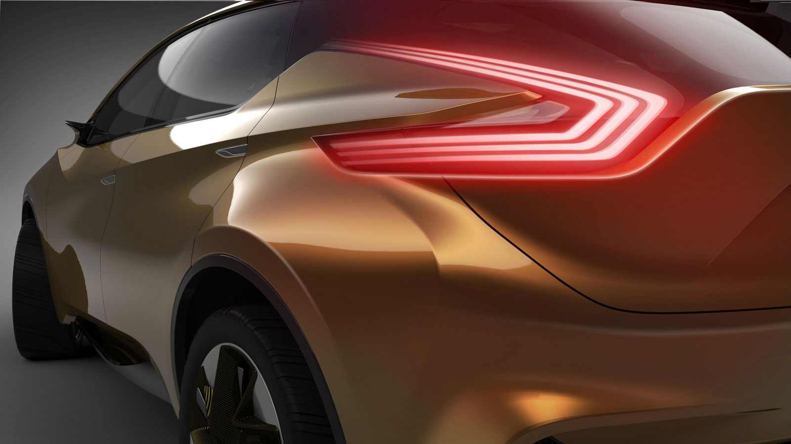 Nissan Resonance, 2013