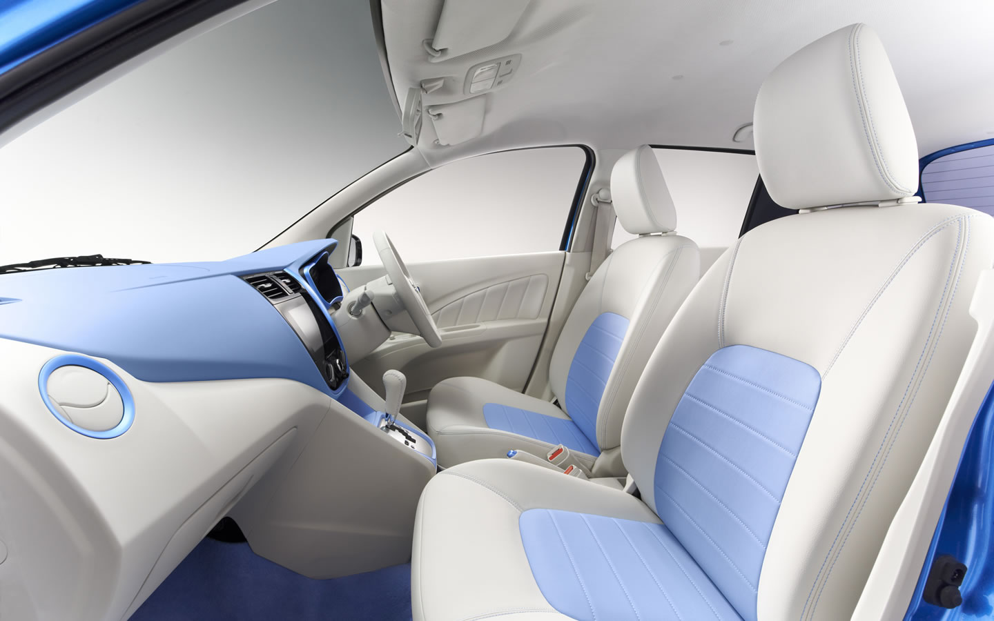 Suzuki A:Wind, 2013 - Interior