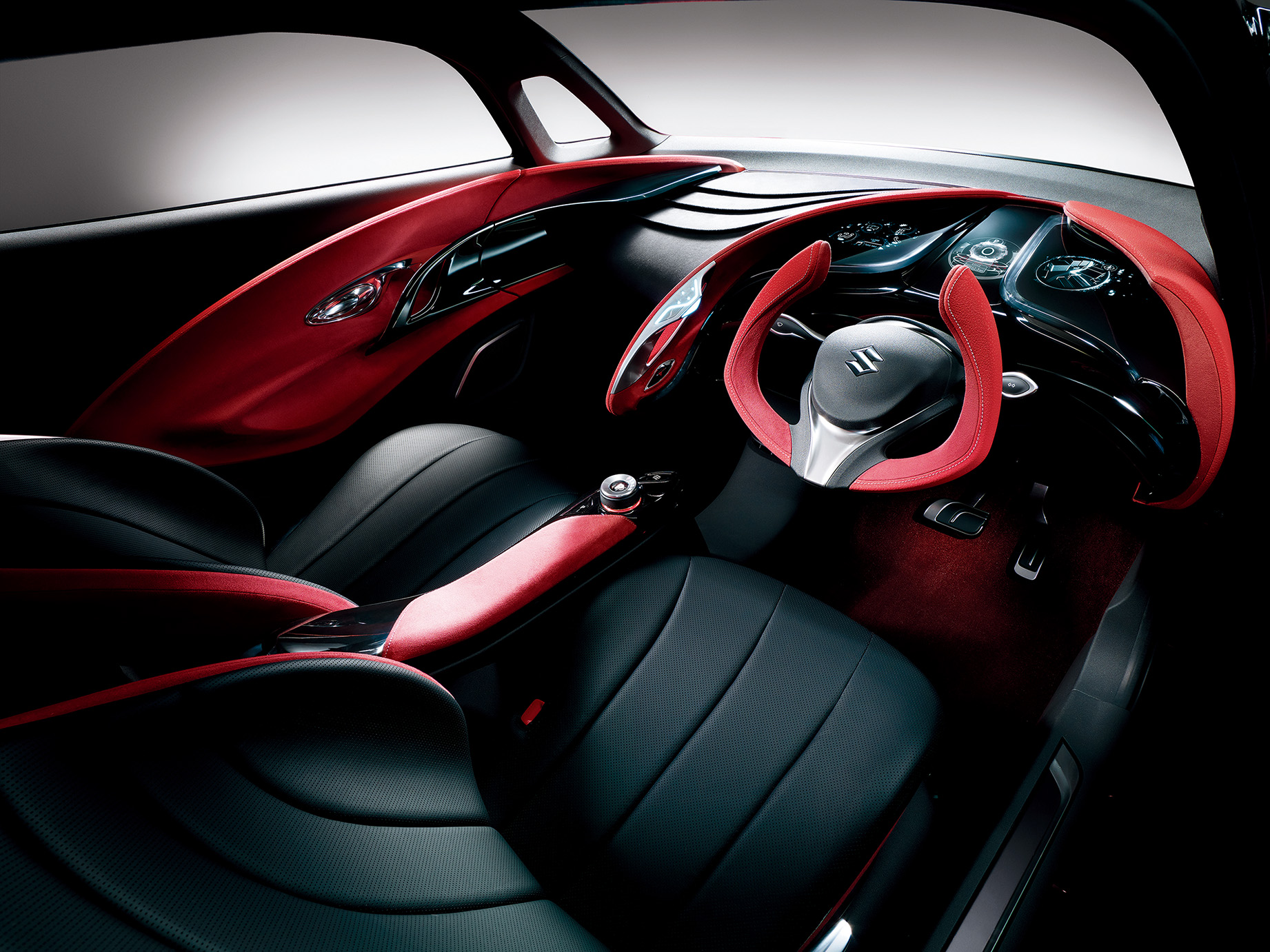 Suzuki Crosshiker, 2013 - Interior