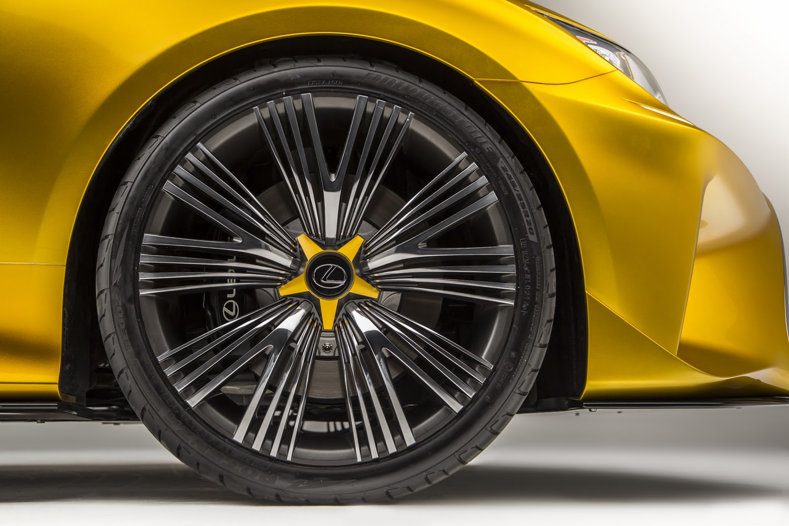 Lexus LF-C2 Concept, 2014 - Wheel Design