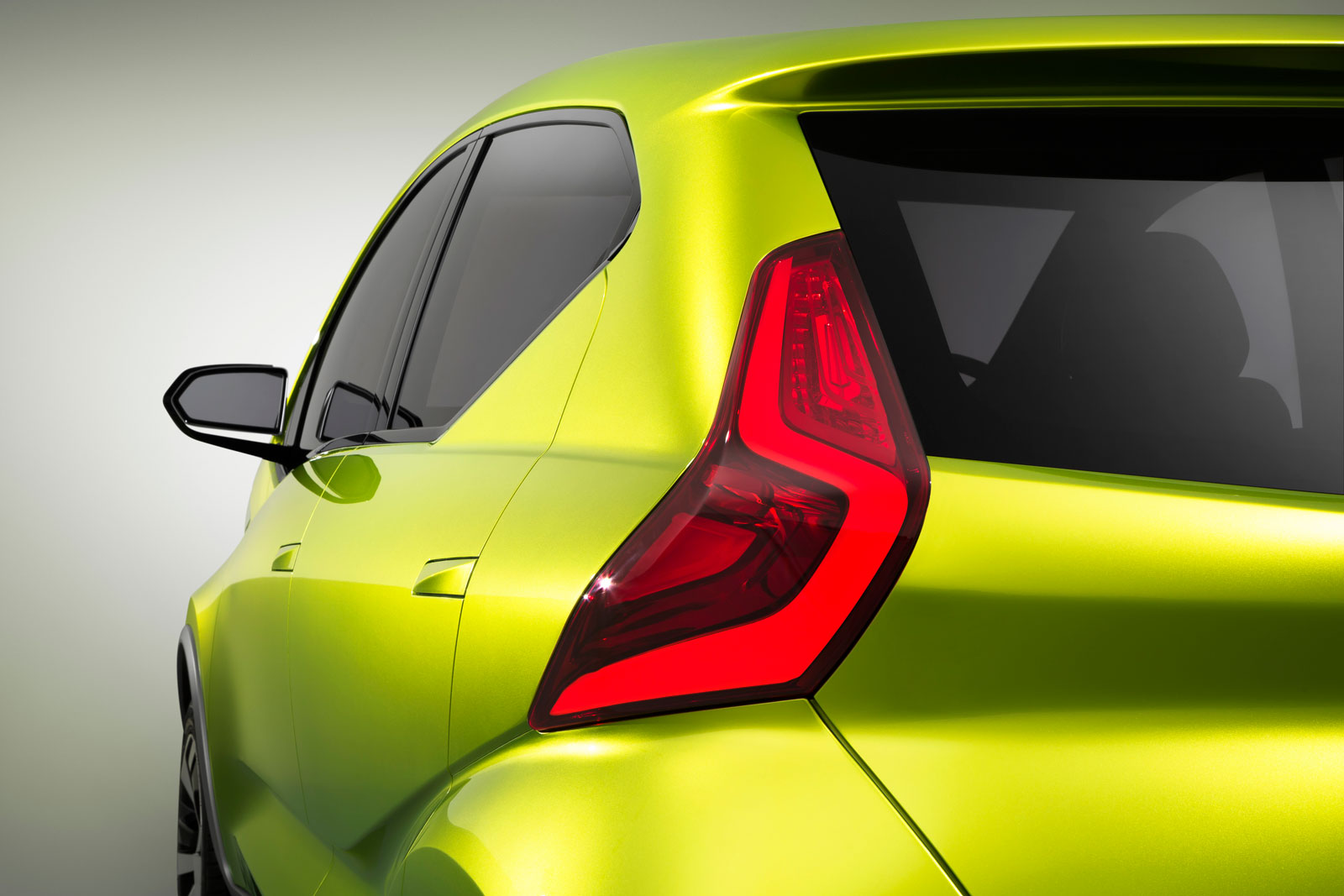 Datsun redi-GO, 2014 - Tail light 