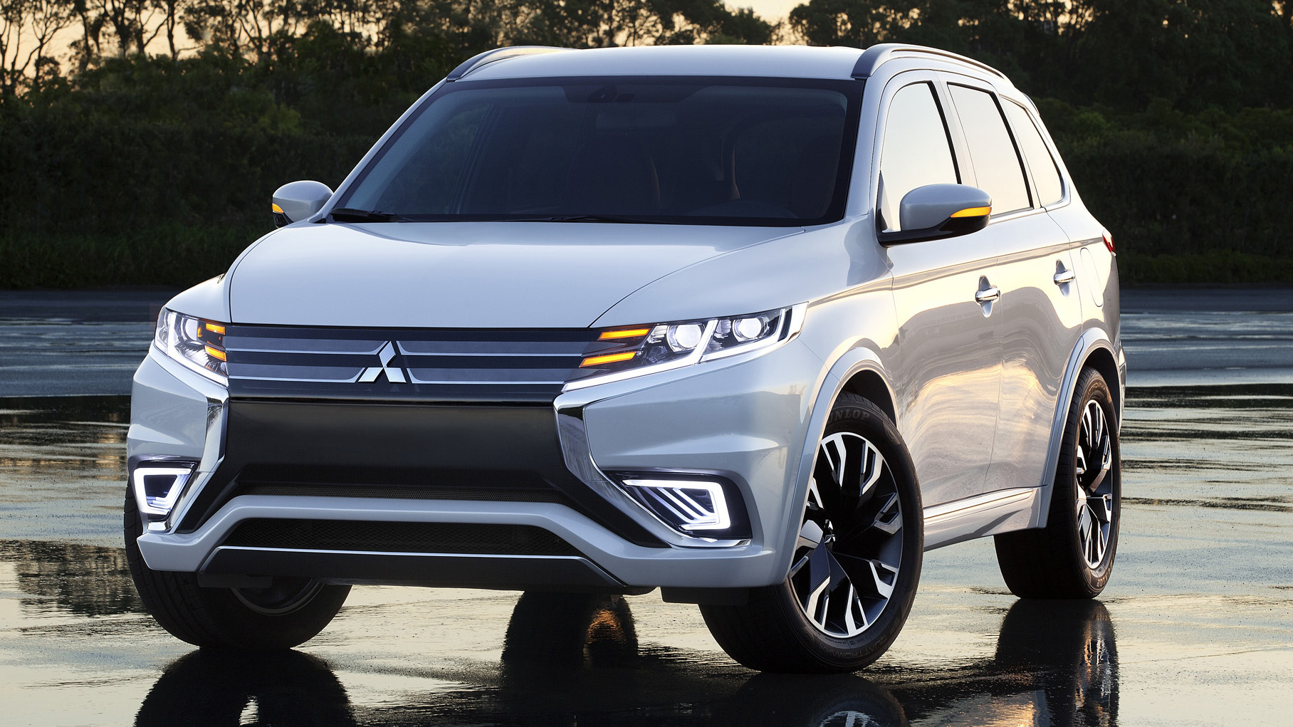 Mitsubishi Outlander PHEV Concept-S, 2014