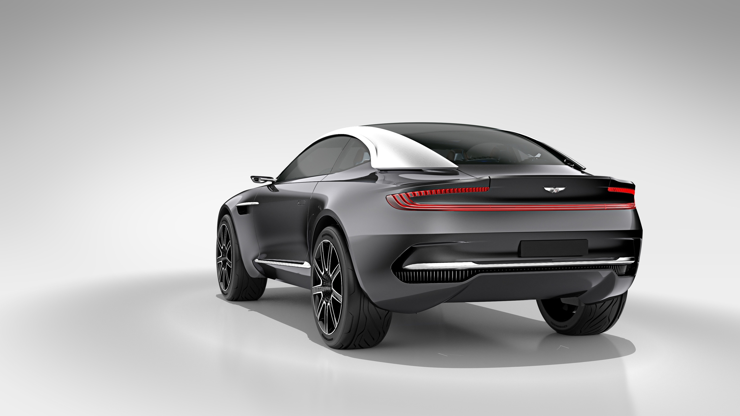 Aston Martin DBX Concept, 2015