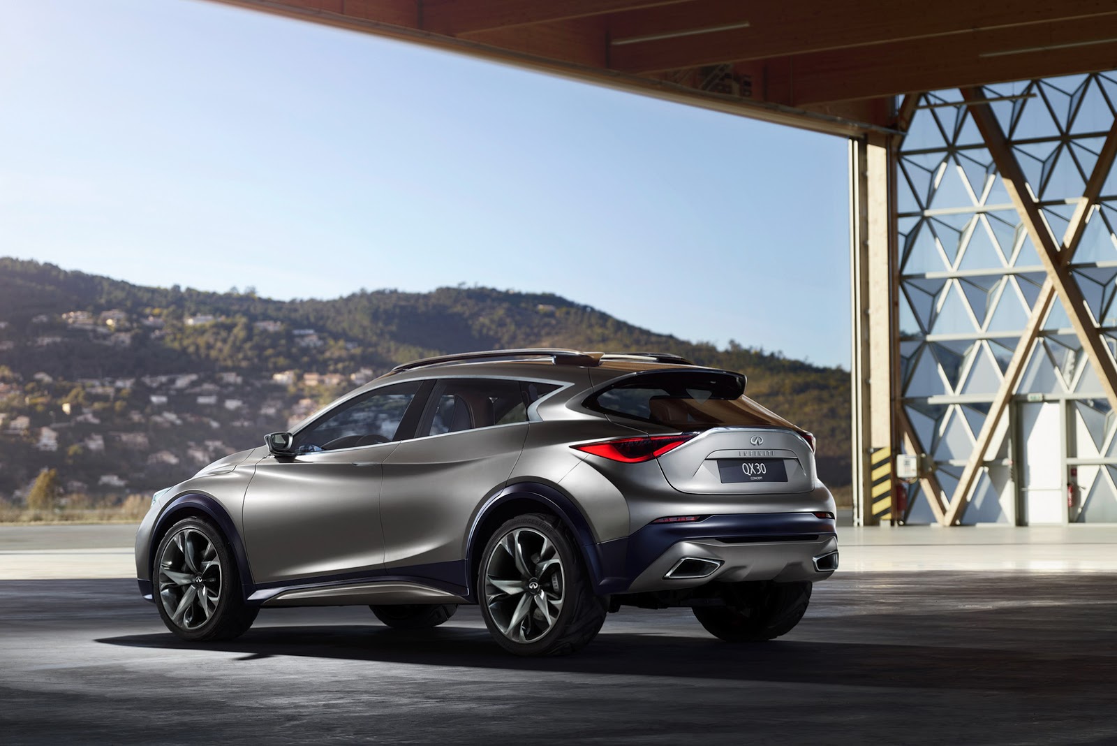 Infiniti QX30 Concept, 2015