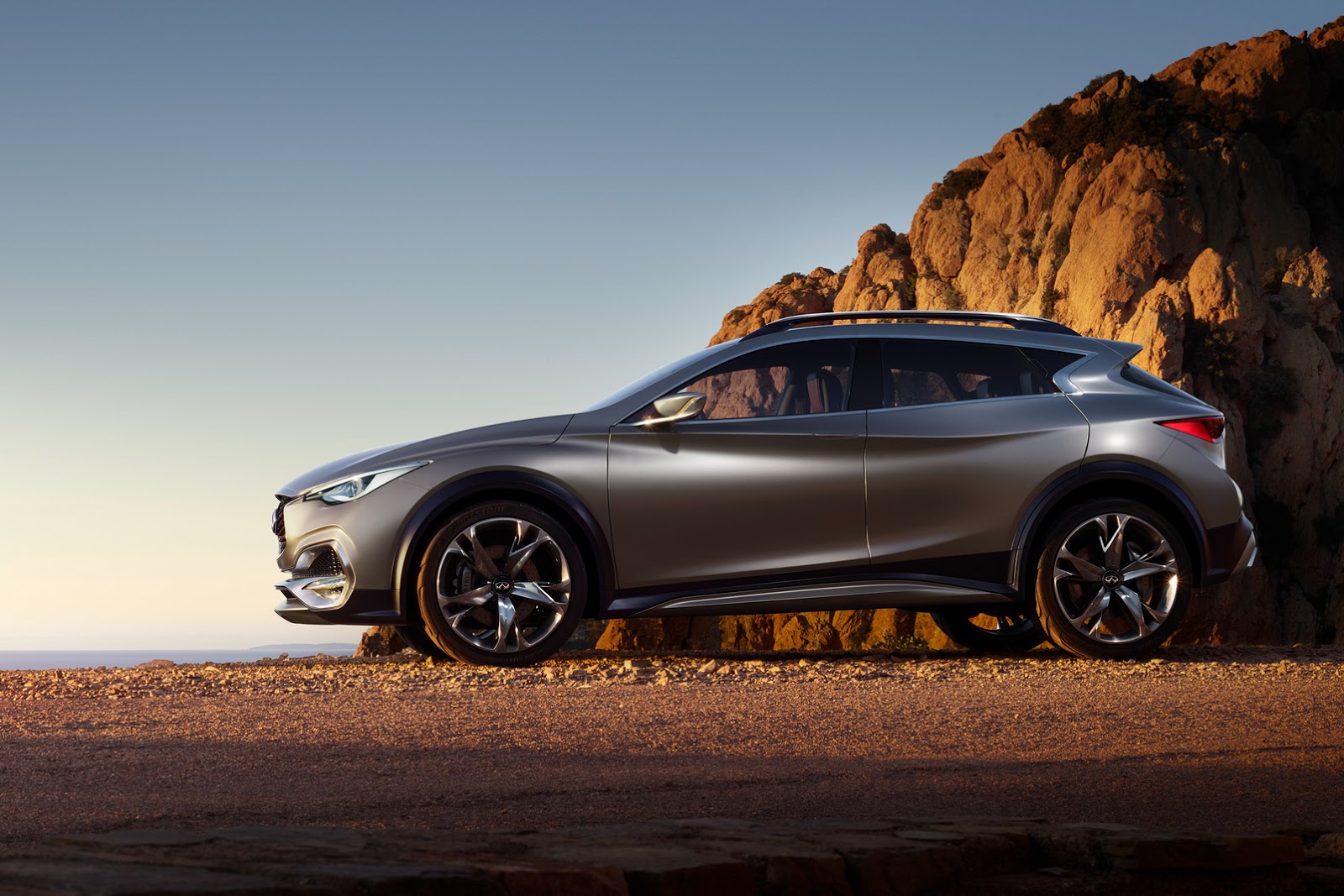 Infiniti QX30 Concept, 2015
