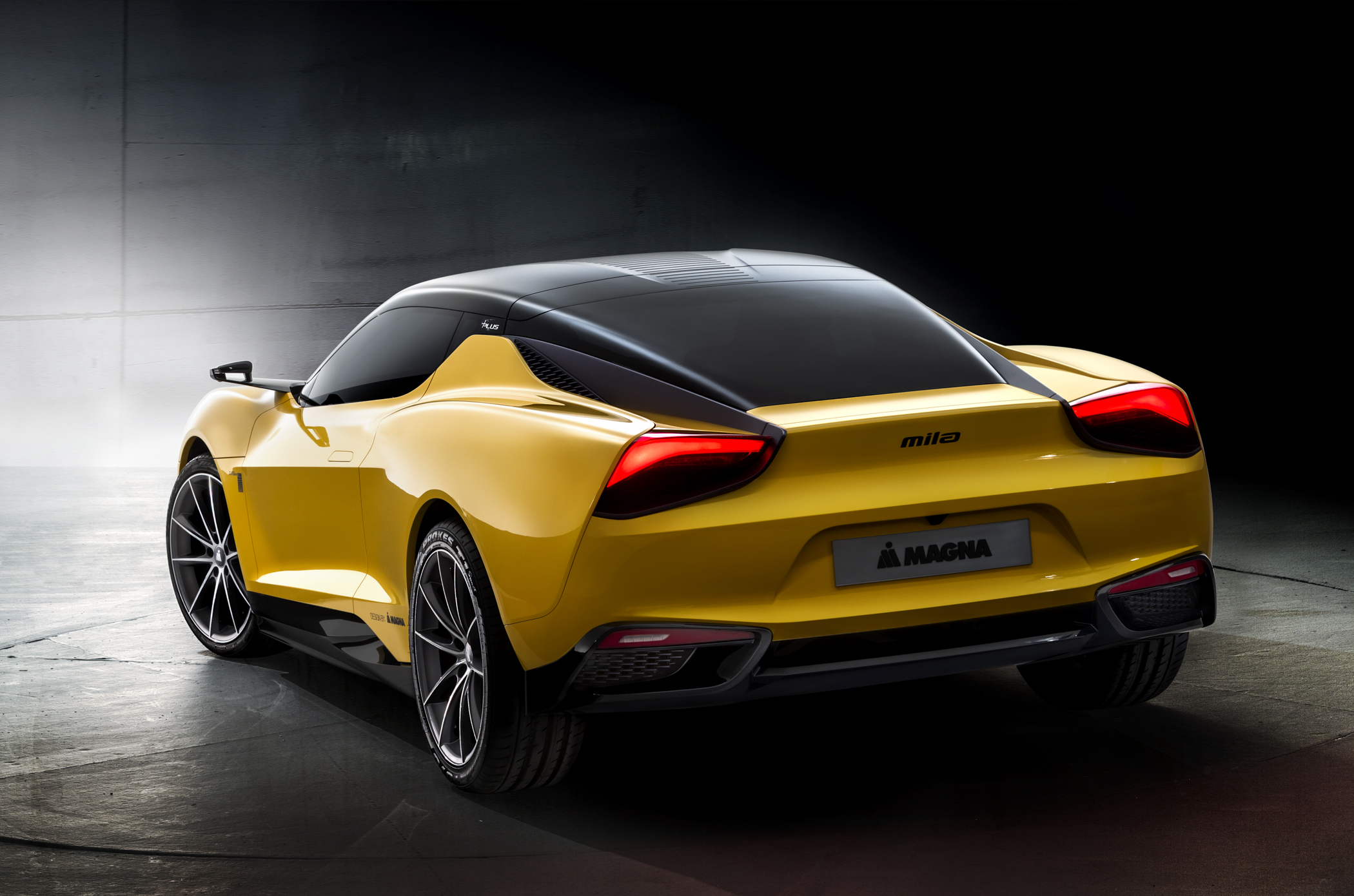 Magna Steyr MILA Plus Concept, 2015
