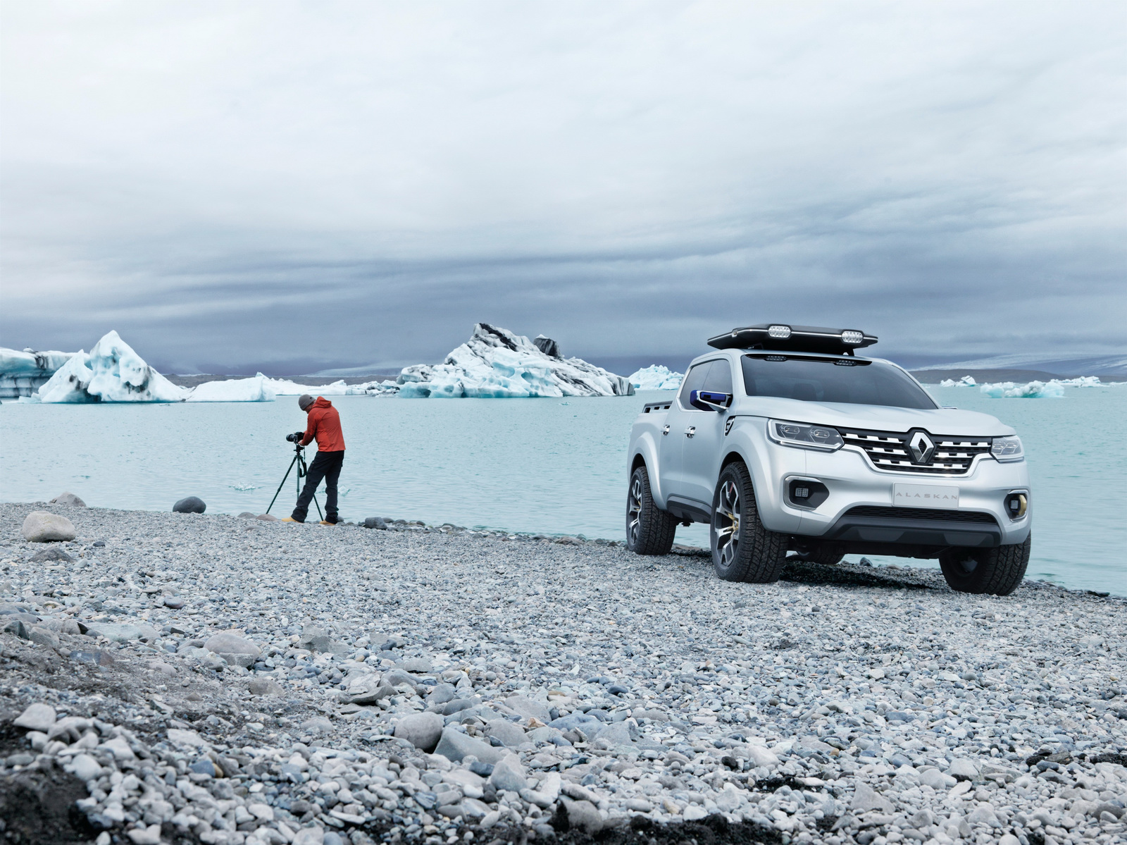 Renault Alaskan Concept, 2015