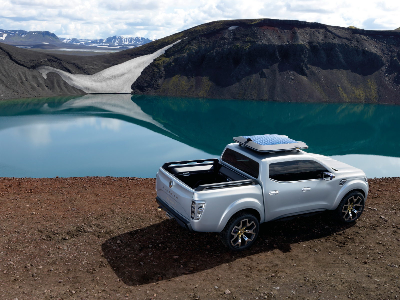 Renault Alaskan Concept, 2015
