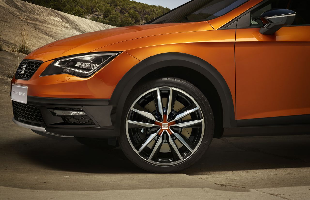Seat Leon Cross Sport Show Car, 2015