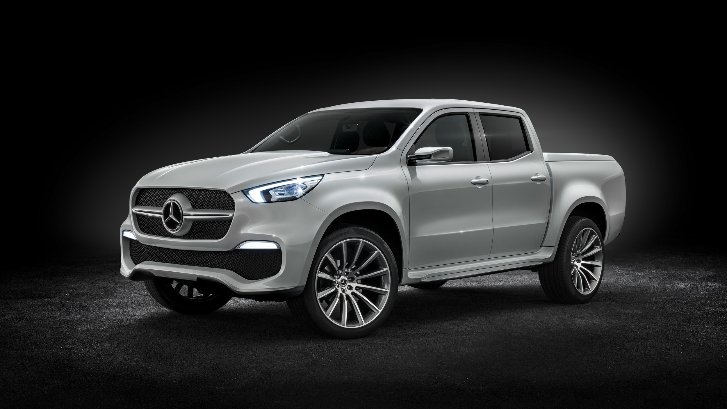 Mercedes-Benz Concept X-Class stylish explorer, 2016