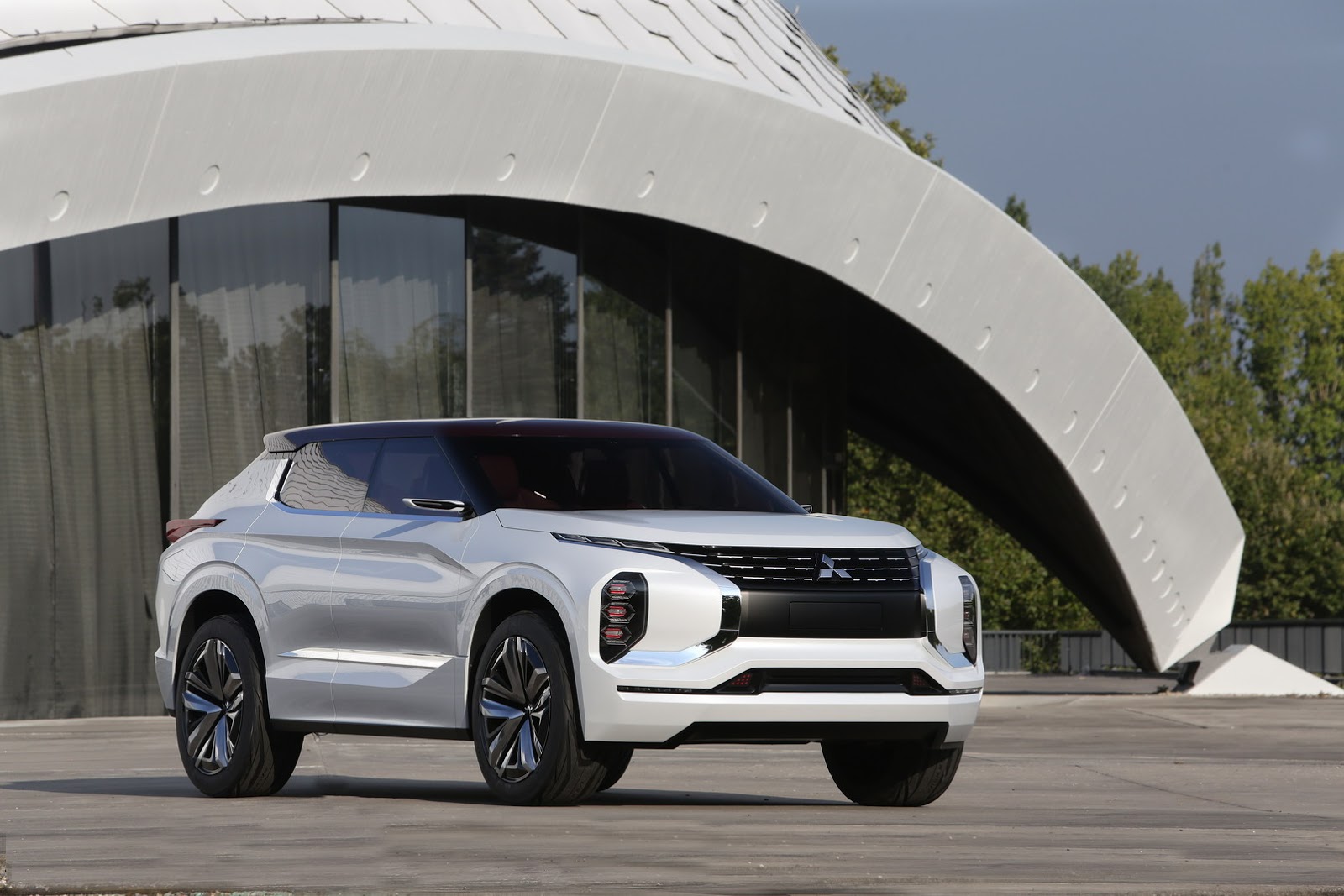 Mitsubishi GT-PHEV Concept, 2016