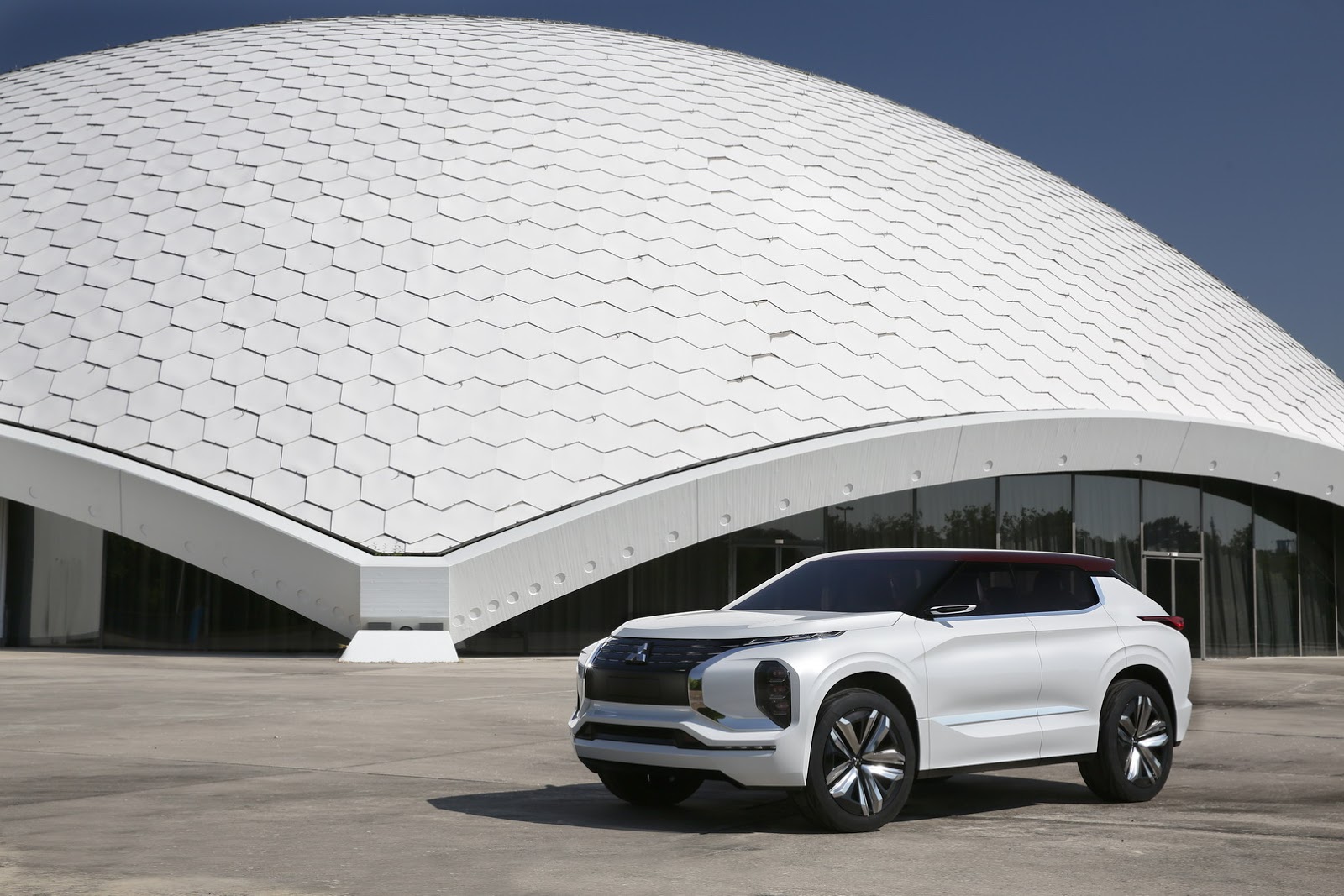Mitsubishi GT-PHEV Concept, 2016
