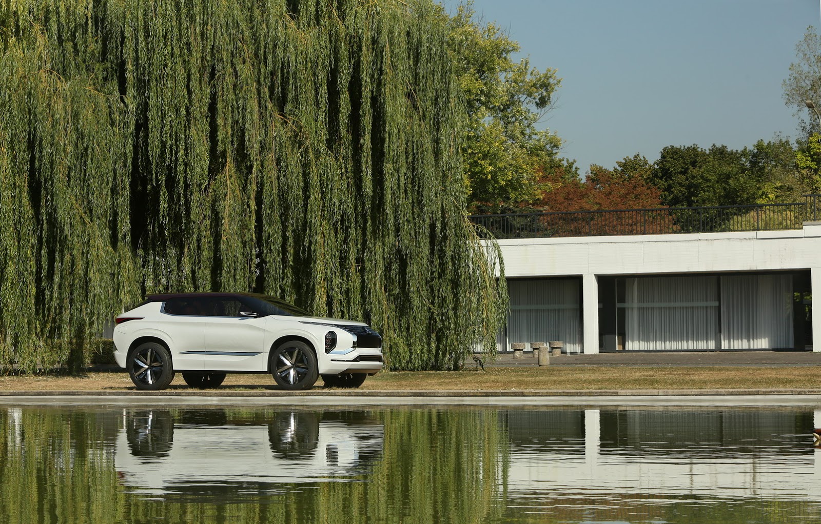 Mitsubishi GT-PHEV Concept, 2016