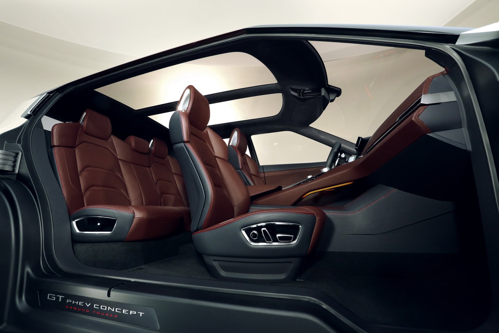 Mitsubishi GT-PHEV Concept, 2016 - Interior