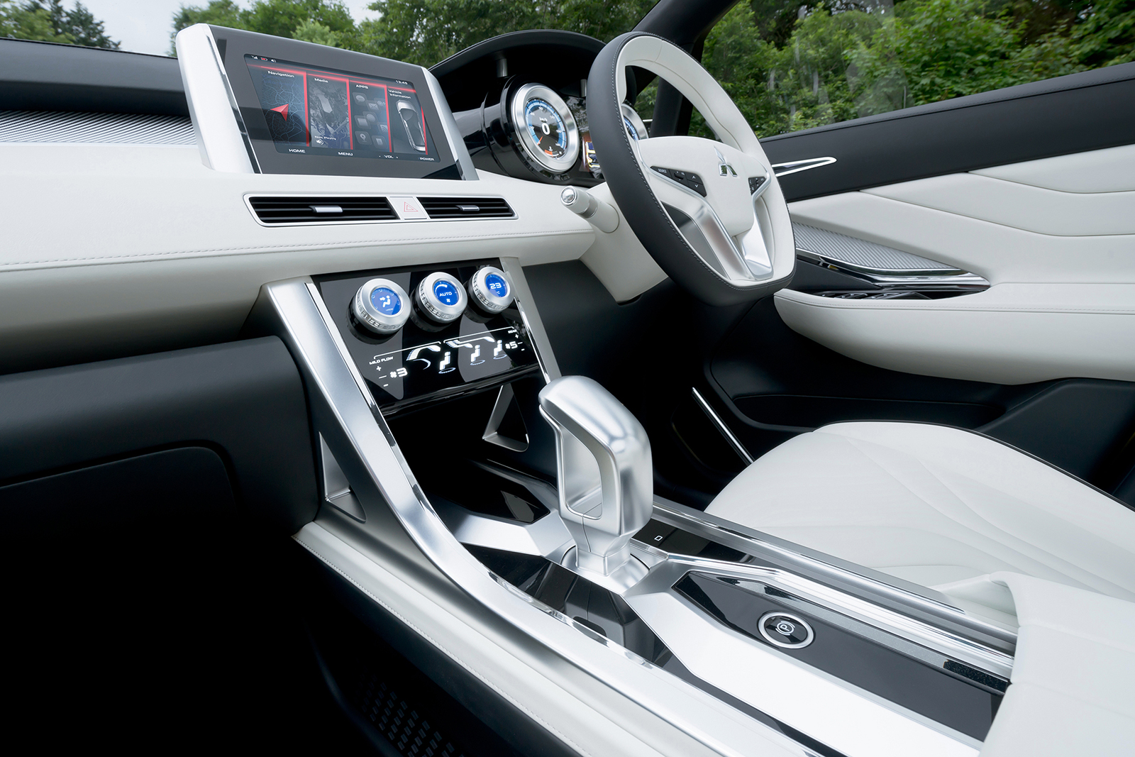Mitsubishi XM Concept, 2016 - Interior