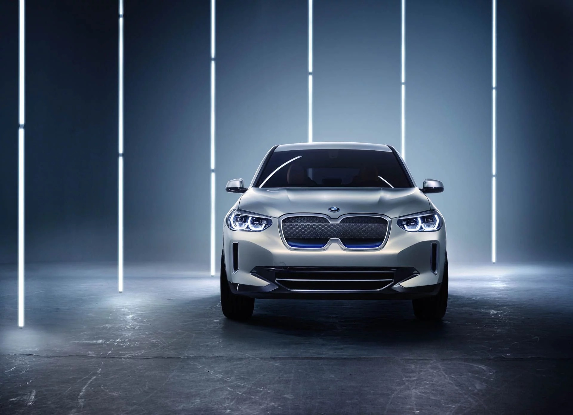 BMW Concept iX3, 2018