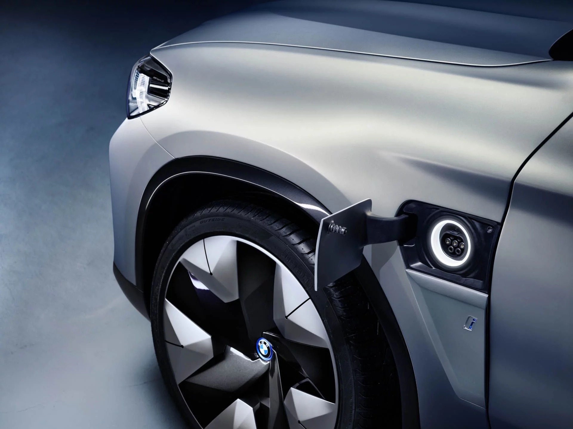 BMW Concept iX3, 2018