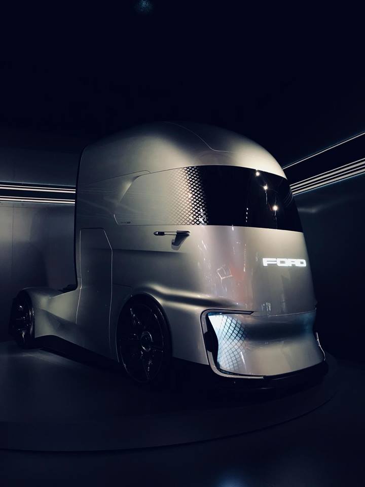 Ford F-Vision Future Truck Concept, 2018