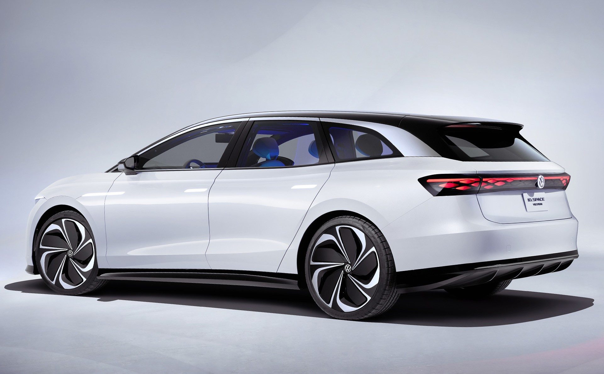 Volkswagen ID. Space Vizzion Concept, 2019