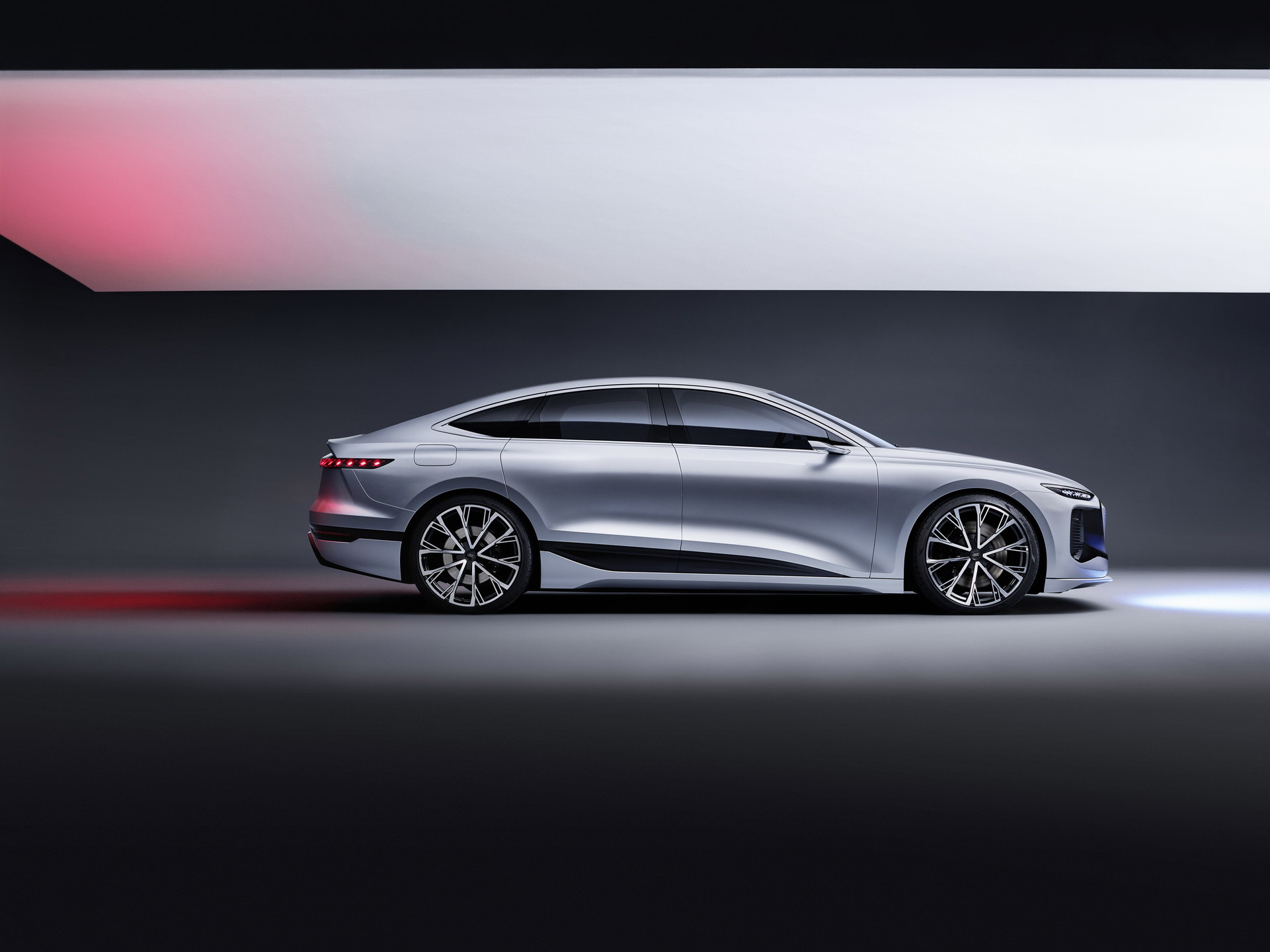 Audi A6 e-tron Concept, 2021