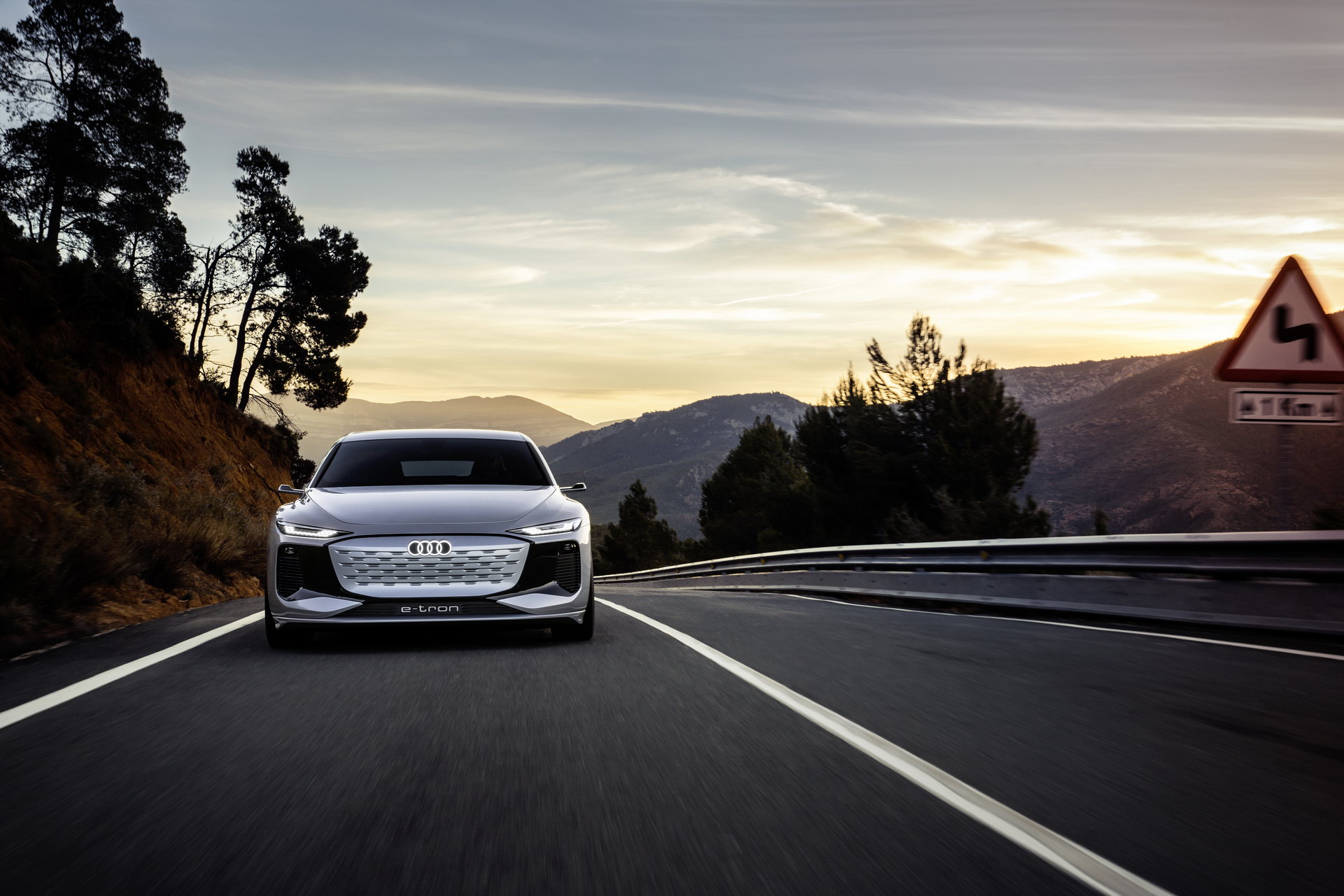 Audi A6 e-tron Concept, 2021