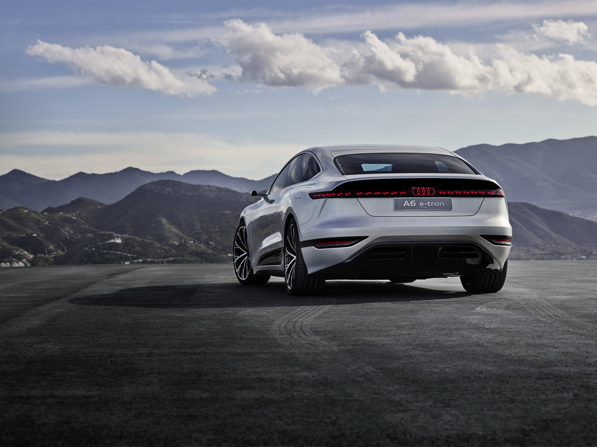 Audi A6 e-tron Concept, 2021