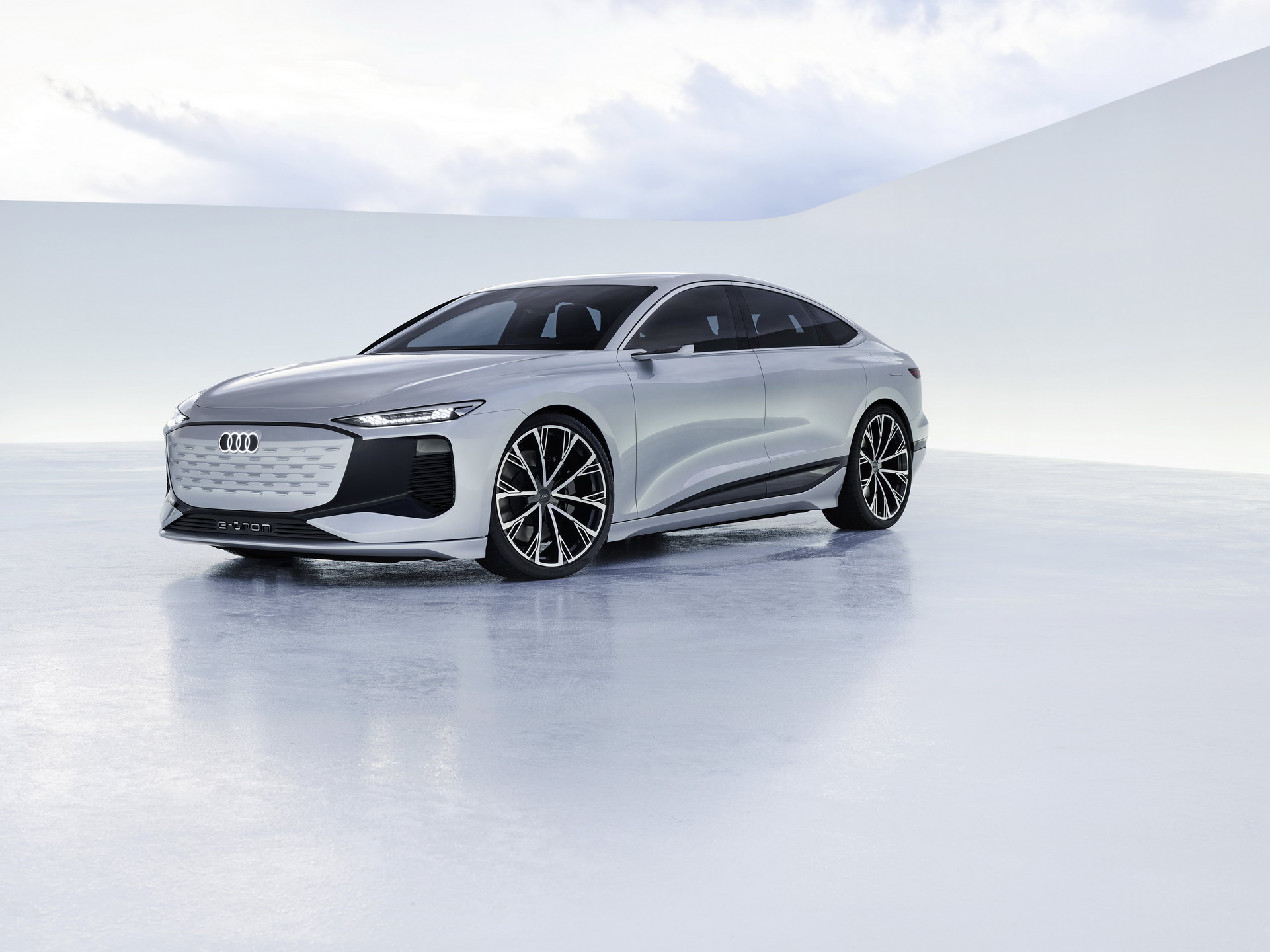 Audi A6 e-tron Concept, 2021