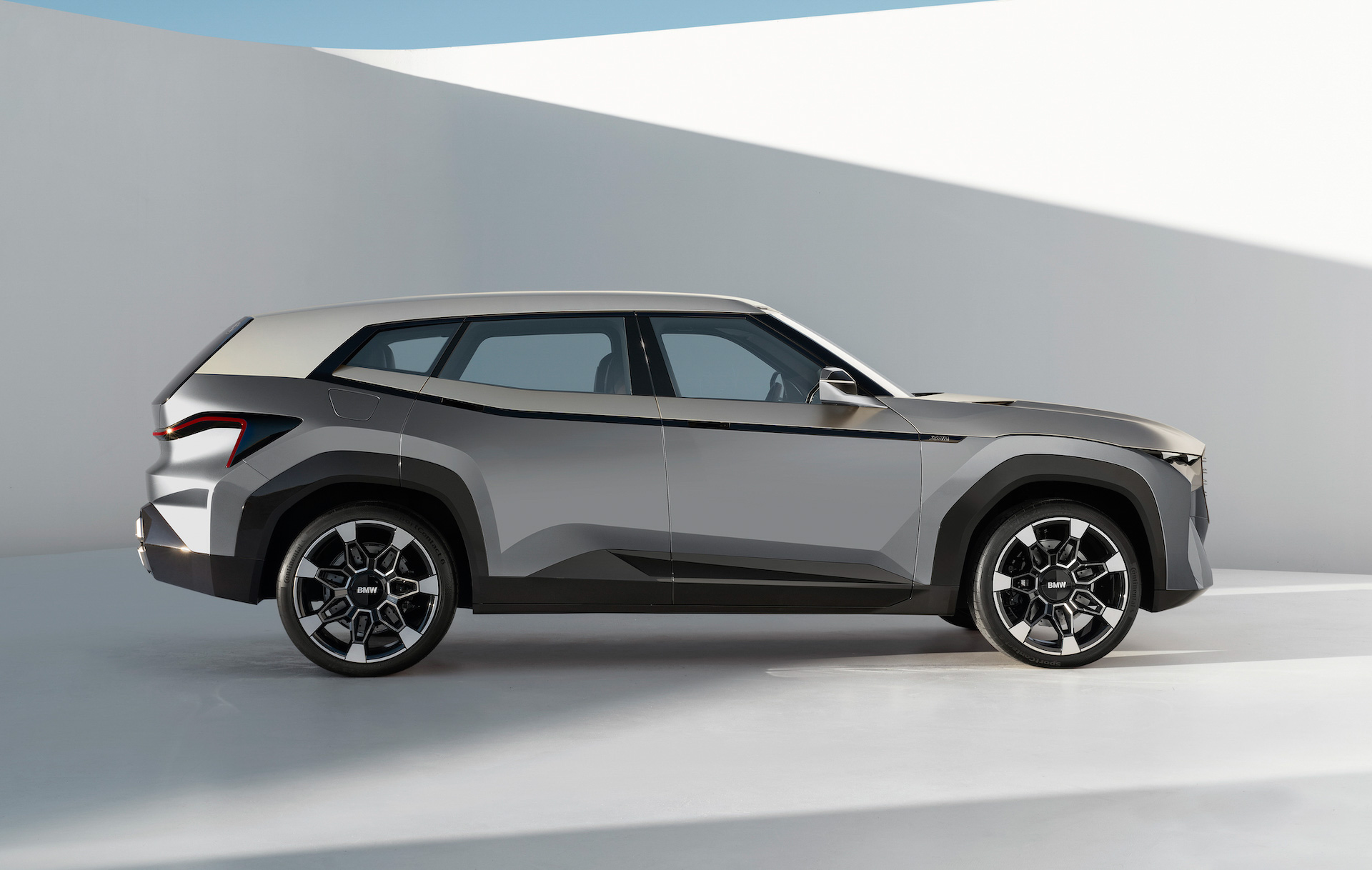 BMW Concept XM, 2021