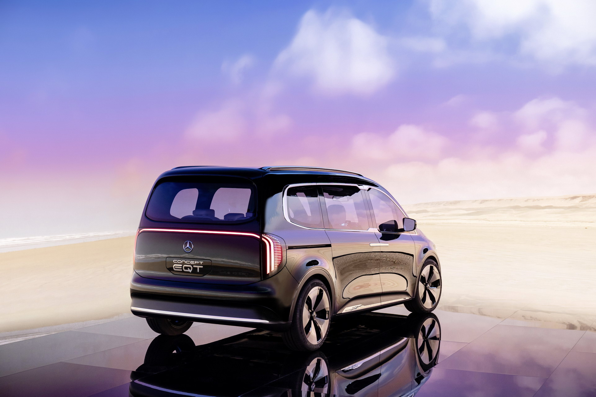 Mercedes-Benz Concept EQT, 2021