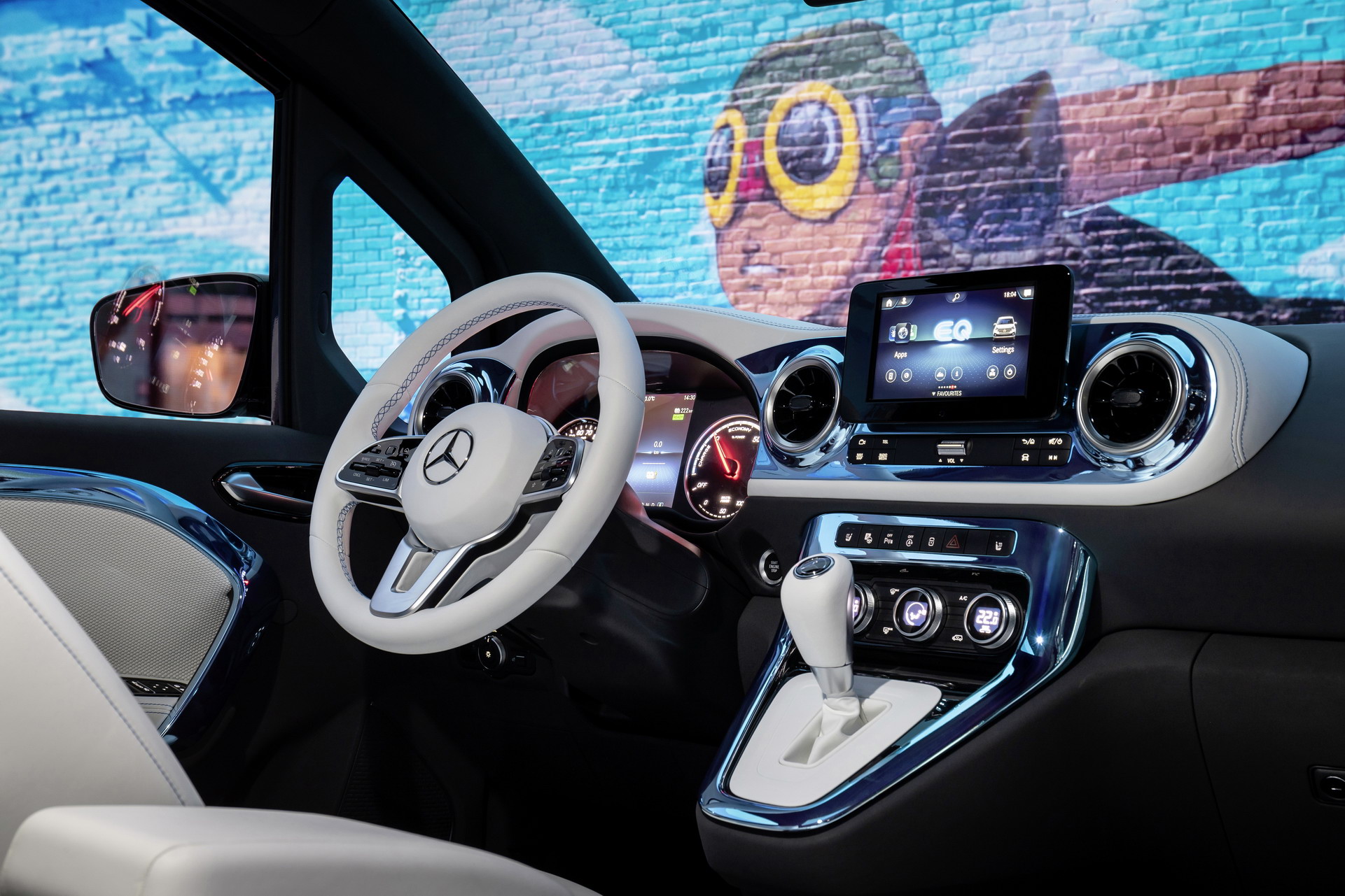 Mercedes-Benz Concept EQT, 2021