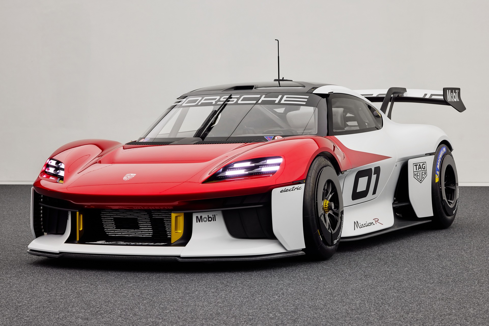 Porsche Mission R, 2021