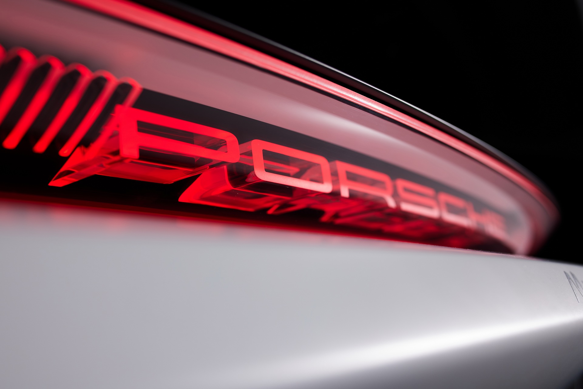 Porsche Mission R, 2021