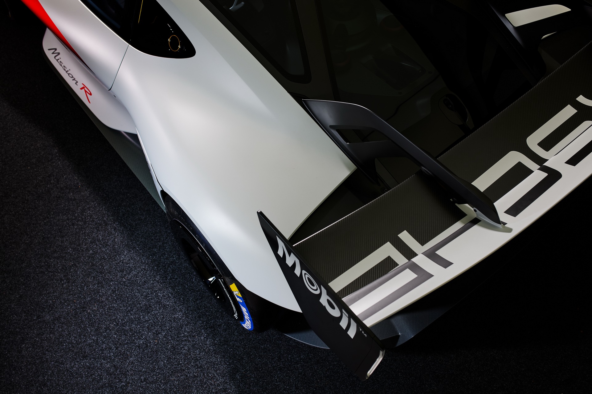 Porsche Mission R, 2021