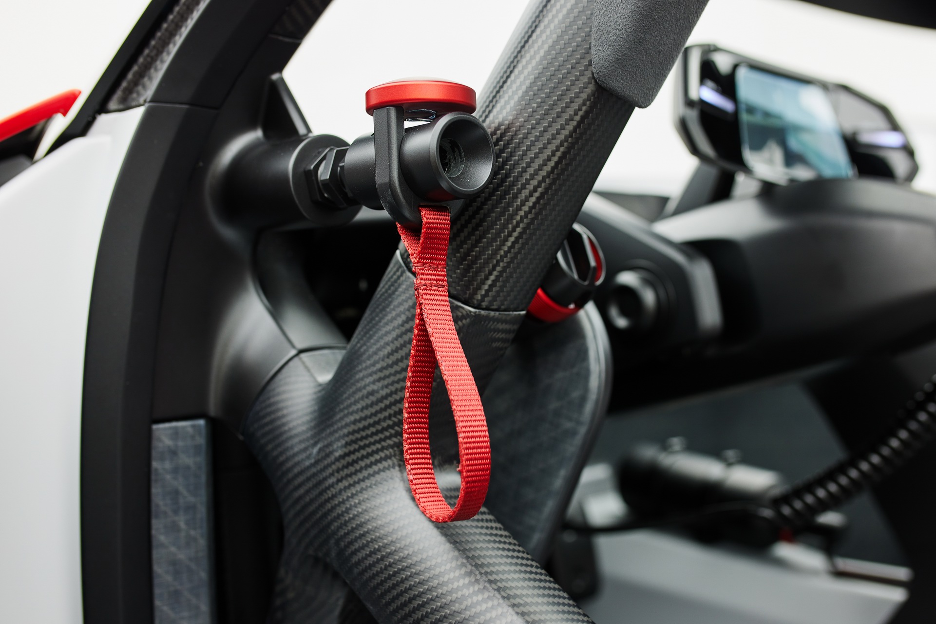 Porsche Mission R, 2021 – Interior