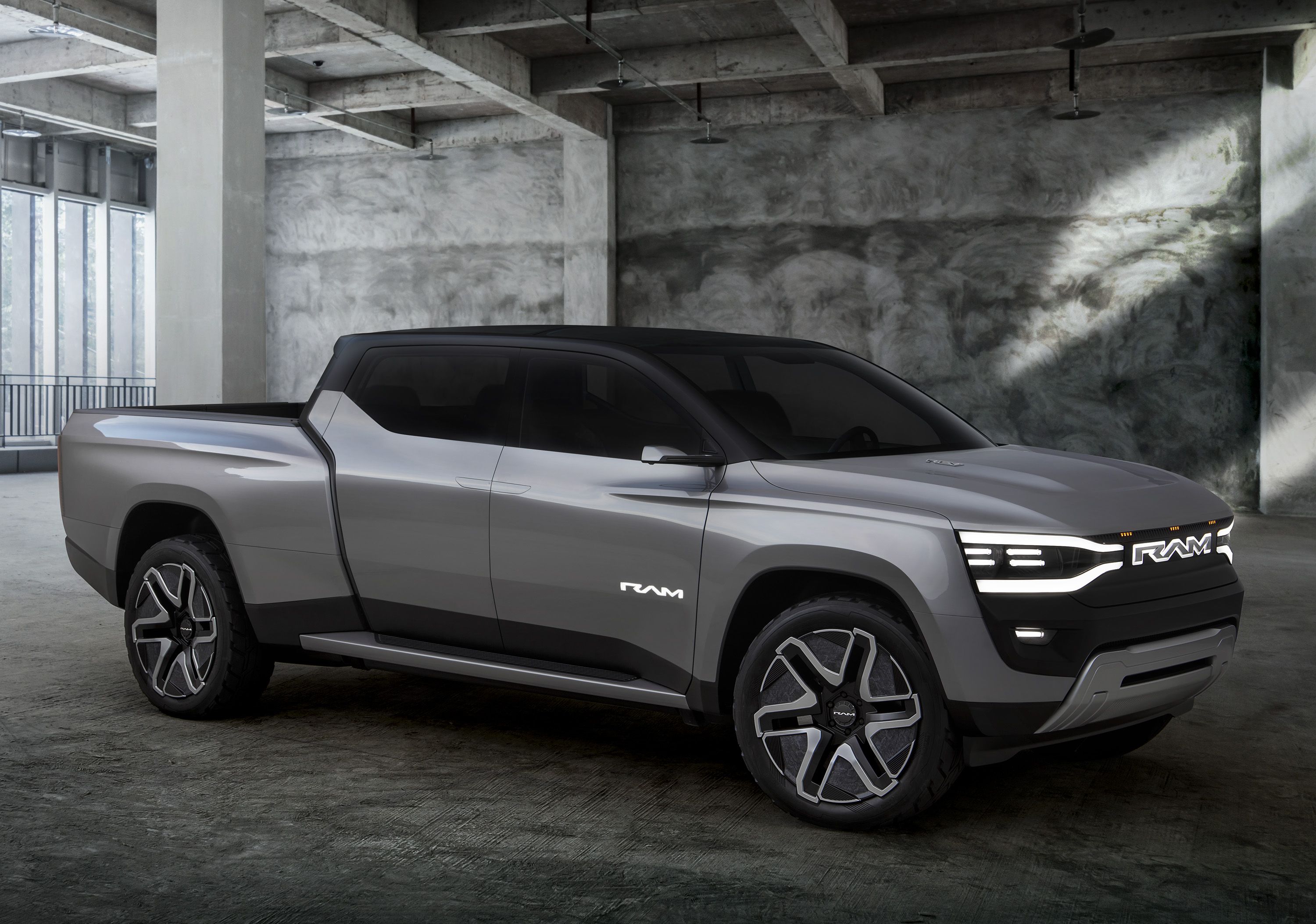 Ram 1500 Revolution BEV Concept, 2023