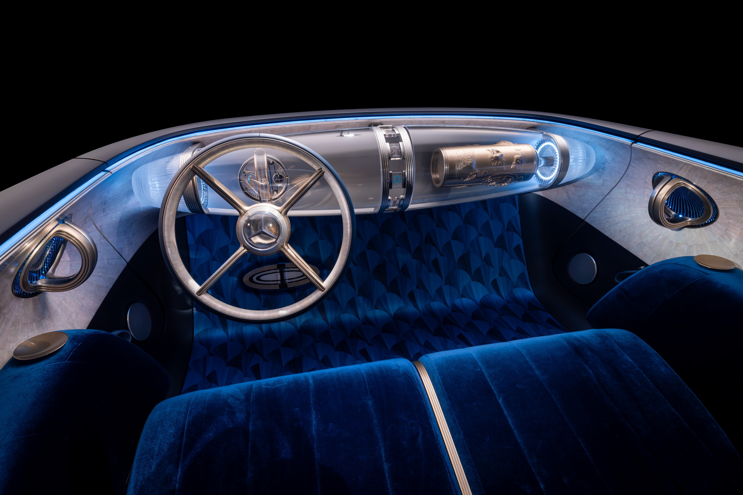 Mercedes-Benz Vision Iconic Concept, 2025 – Interior