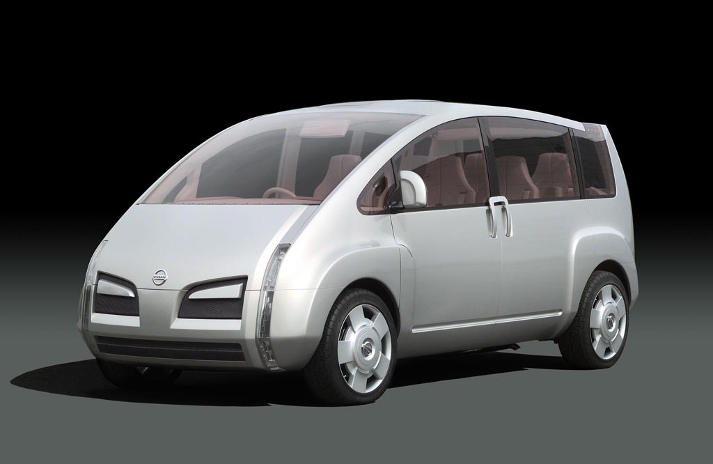Nissan Kino, 2001