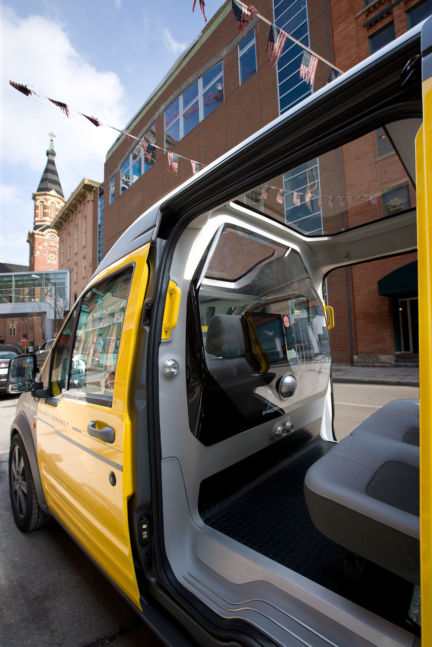 Ford Transit Connect Taxi, 2008