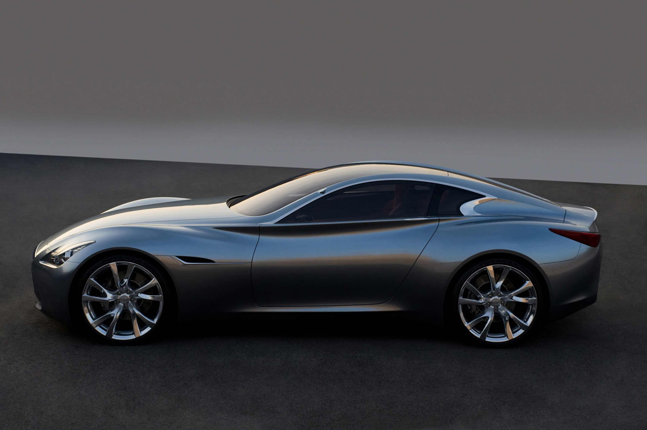 Infiniti Essence, 2009