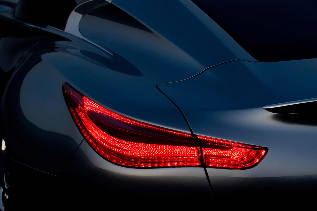 Infiniti Essence, 2009