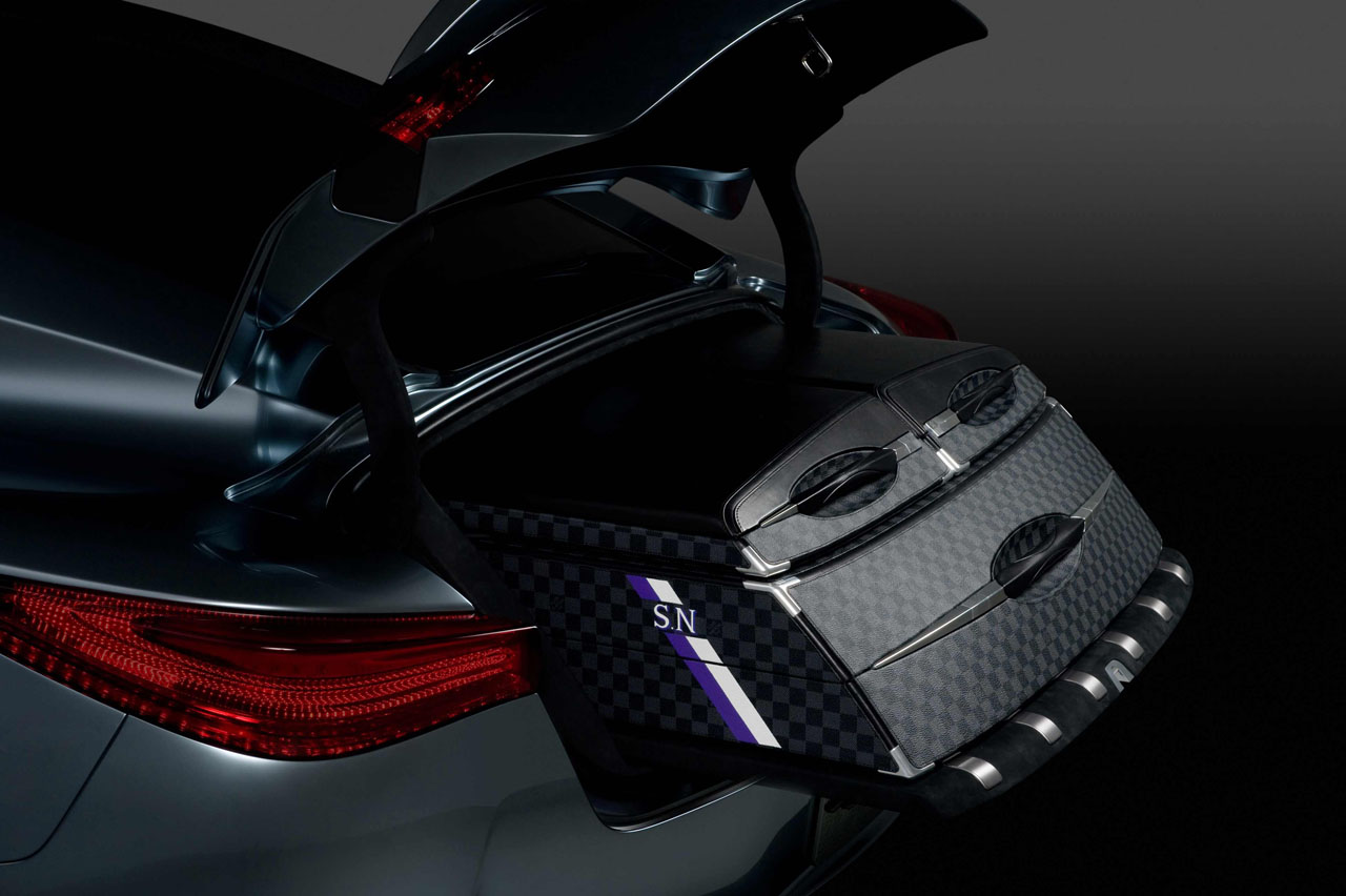 Infiniti Essence, 2009