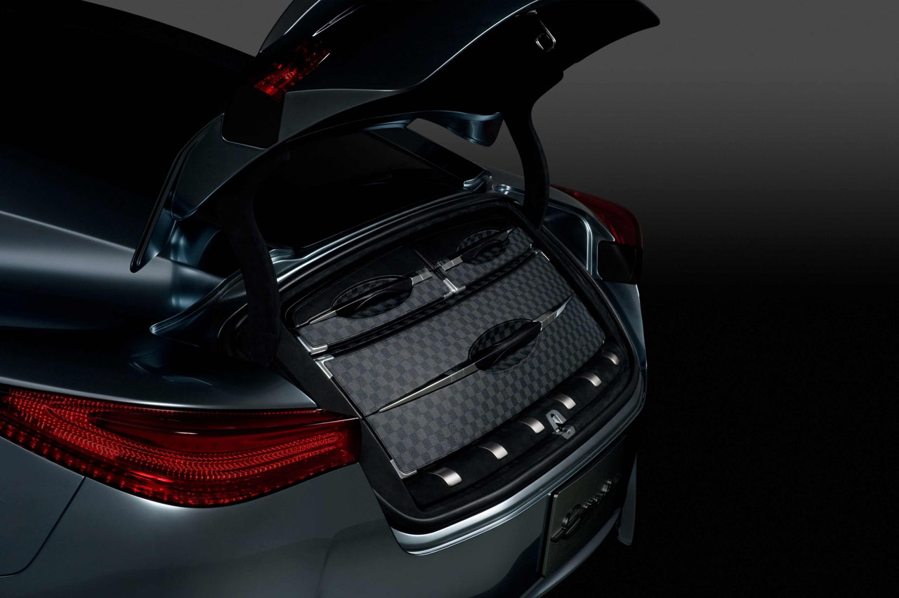 Infiniti Essence, 2009
