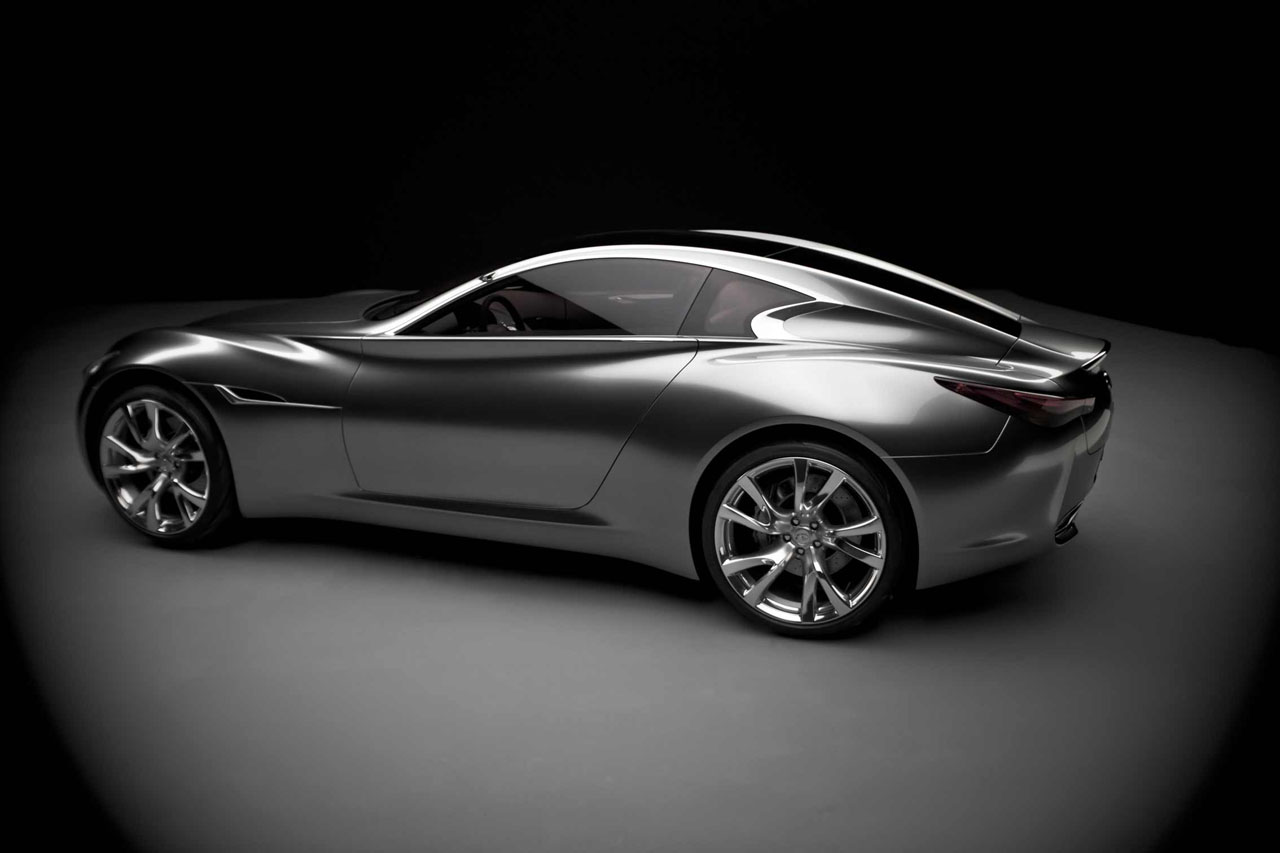 Infiniti Essence, 2009