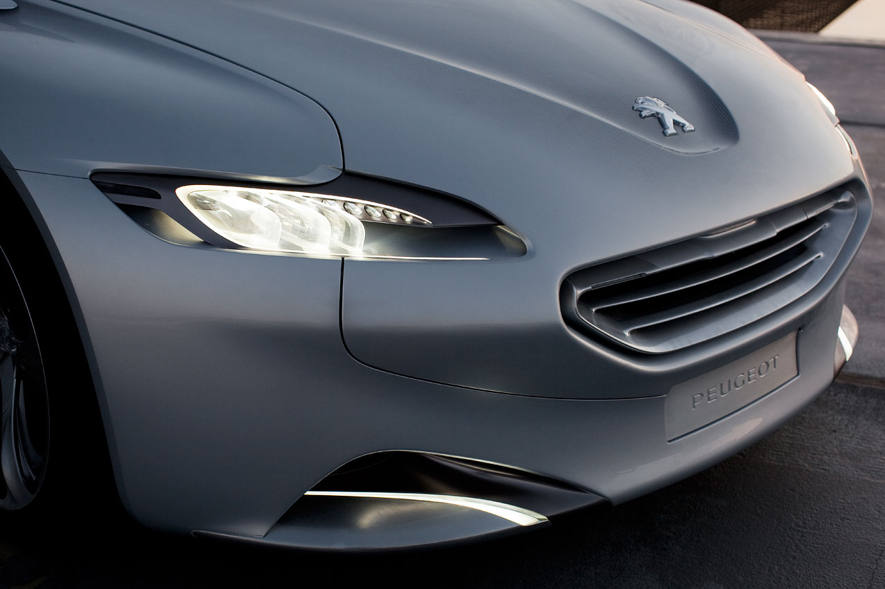 Peugeot SR1 Concept Headlight