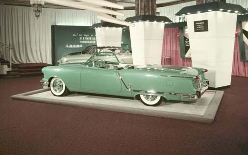 Oldsmobile Starfire Convertible, 1953